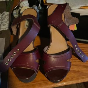 Steven Madden wedges. Maroon. Like new